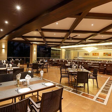 Hotel Ayodhya Kolhapur Zewnętrze zdjęcie
