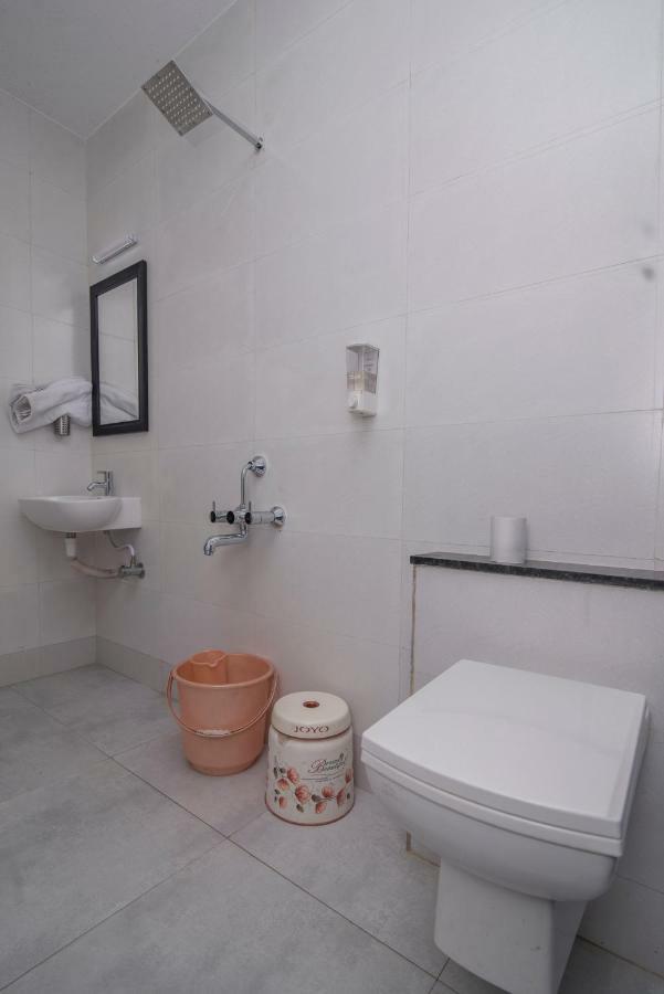 Hotel Ayodhya Kolhapur Zewnętrze zdjęcie