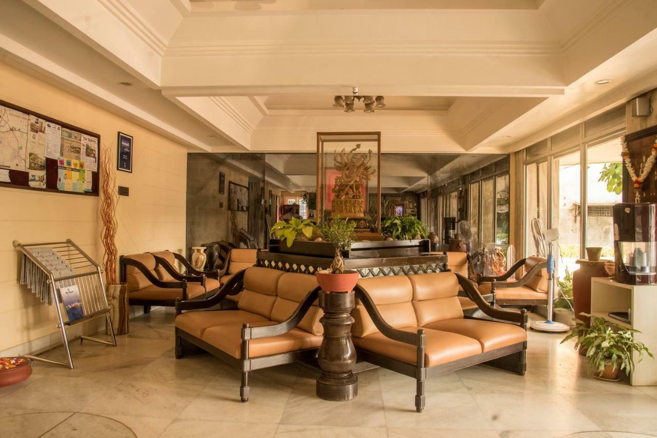 Hotel Ayodhya Kolhapur Zewnętrze zdjęcie